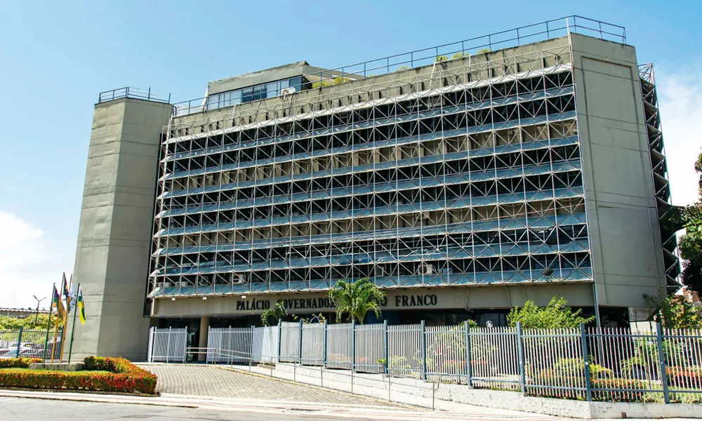 Governo de Sergipe decreta ponto facultativo na segunda-feira (29) a partir das 12h