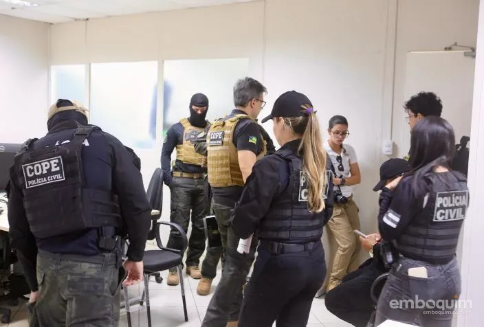 Operação Pecúnia cumpre mandados em Aracaju e Salgado por fraudes em licitações
